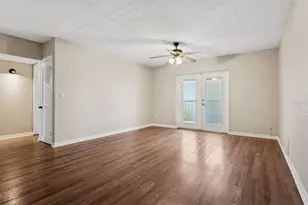 14421 Americana Cir, Tampa, FL 33613 - Photo 10