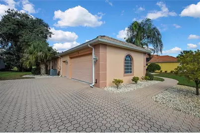 9231 Mississippi Run, Weeki Wachee, FL 34613 - Photo 48