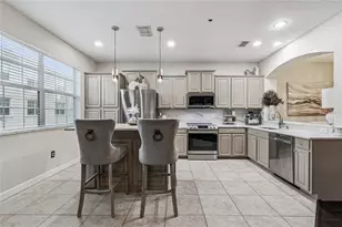 10144 Arbor Run Dr, Tampa, FL 33647 - Photo 12