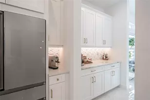 34135 Tompion Wy, Wesley Chapel, FL 33543 - Photo 14