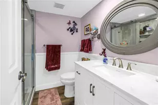 4525 Cove Cir, Saint Petersburg, FL 33708 - Photo 18
