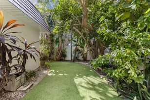 422 3rd Ave N, Tierra Verde, FL 33715 - Photo 20