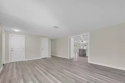 5630 Denver Street NE, Saint Petersburg, FL 33703 - Photo 8