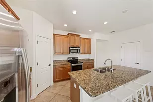 19485 Paddock View Dr, Tampa, FL 33647 - Photo 12
