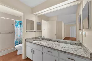 1722 Coco Palm Cir, Sun City Center, FL 33573 - Photo 14