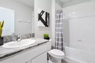 35694 Durand Ct, Zephyrhills, FL 33541 - Photo 6