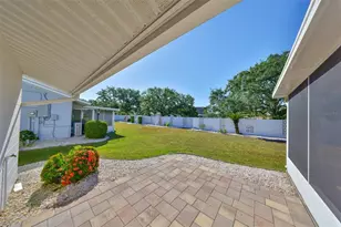1818 Danbury Dr, Sun City Center, FL 33573 - Photo 40