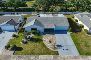 1818 Danbury Dr, Sun City Center, FL 33573 - Photo 2