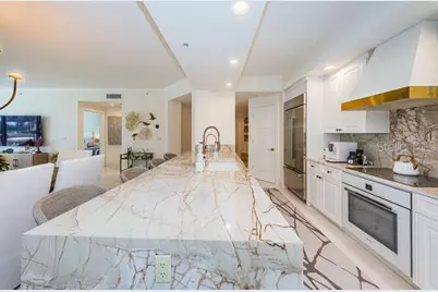 11 Baymont Street #403, Clearwater Beach, FL 33767 - Photo 12