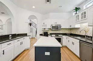 3303 W Lawn Ave, Tampa, FL 33611 - Photo 24