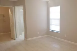 13131 Lawrence St, Spring Hill, FL 34609 - Photo 8