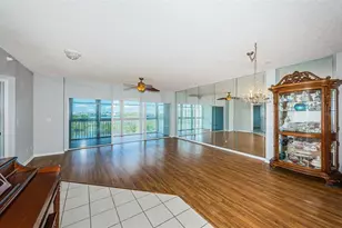 6315 Shoreline Dr, Madeira Beach, FL 33708 - Photo 14
