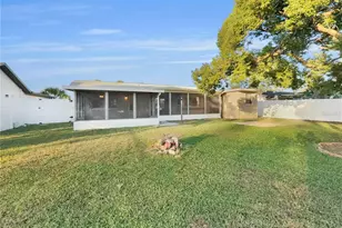 9240 Glen Moor Ln, Port Richey, FL 34668 - Photo 20