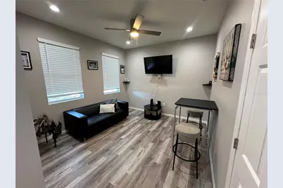 4803 35th Circle, Tampa, FL 33610 - Photo 4