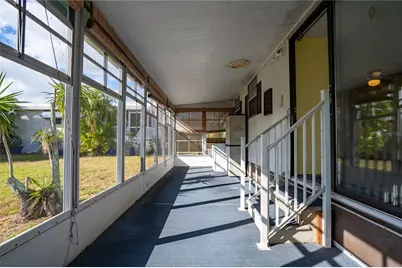 9790 66th Street N #319, Pinellas Park, FL 33782 - Photo 4