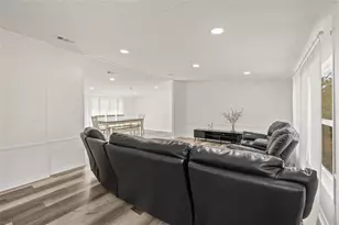 4425 Pine St, Valrico, FL 33596 - Photo 14