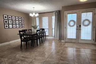 34386 Whispering Oaks Blvd, Dade City, FL 33523 - Photo 4