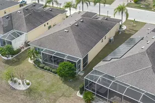 1649 Emerald Dunes Dr, Sun City Center, FL 33573 - Photo 32