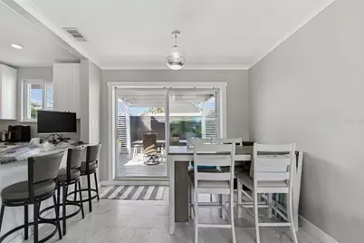760 Bohenia Circle S, Clearwater Beach, FL 33767 - Photo 28
