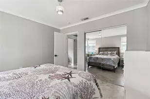 760 Bohenia Circle S, Clearwater Beach, FL 33767 - Photo 38