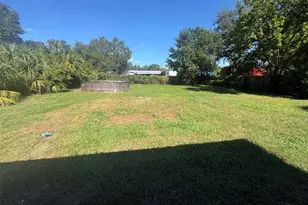 5013 Marc Dr, Tampa, FL 33619 - Photo 2