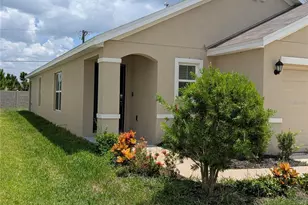 16549 Mosaic Oar Dr, Wimauma, FL 33598 - Photo 2