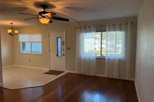 8454 111th St, Seminole, FL 33772 - Photo 4