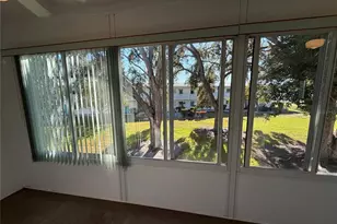 8454 111th St, Seminole, FL 33772 - Photo 18