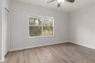 4315 Tyler Cir N, Saint Petersburg, FL 33709 - Photo 8
