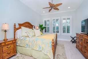 717 Manns Harbor Dr, Apollo Beach, FL 33572 - Photo 16