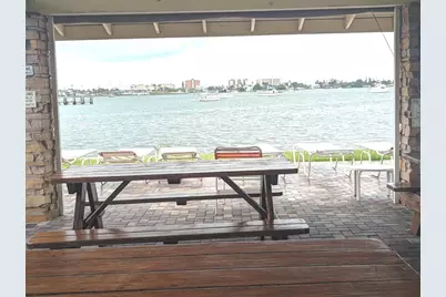 4725 Cove Circle #810, Saint Petersburg, FL 33708 - Photo 70