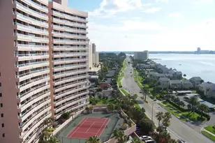 1310 Gulf Blvd, Clearwater Beach, FL 33767 - Photo 2