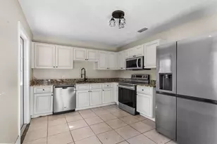 1217 Lambright St, Tampa, FL 33604 - Photo 8