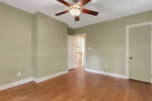 717 12th Ave N, Saint Petersburg, FL 33701 - Photo 32