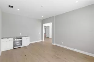 1810 4th St E, Palmetto, FL 34221 - Photo 16