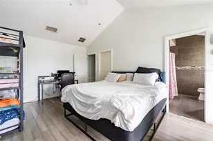 2204 1st St, Indian Rocks Beach, FL 33785 - Photo 10