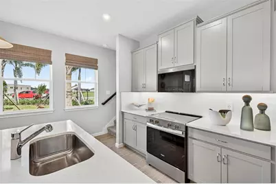 8827 Ginko Run, Parrish, FL 34219 - Photo 6