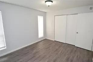 8641 Fancy Finch Dr, Tampa, FL 33614 - Photo 34