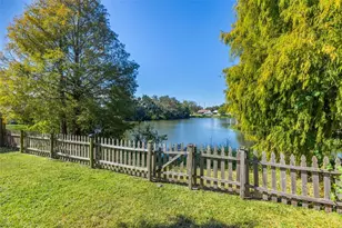 2110 Shady Point Ln, Brandon, FL 33510 - Photo 30