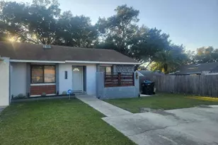 9910 Burl Way, Orlando, FL 32817 - Photo 2