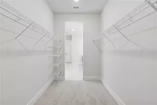 2825 Marrakesh Ln, Sarasota, FL 34234 - Photo 26
