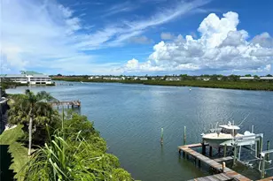 19701 Gulf Blvd, Indian Shores, FL 33785 - Photo 22