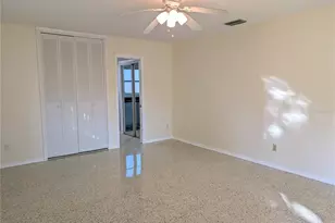 152 58th Ave S, Saint Petersburg, FL 33705 - Photo 24