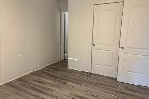 1102 Sunset Point Rd, Clearwater, FL 33755 - Photo 10