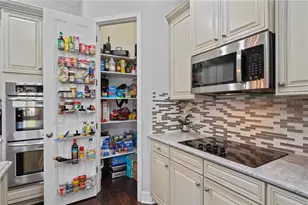 21604 Draycott Way, Land O Lakes, FL 34637 - Photo 20