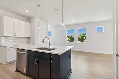 2809 Marrakesh Lane, Sarasota, FL 34234 - Photo 10