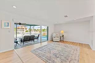 5028 Ensign Loop, New Port Richey, FL 34652 - Photo 10