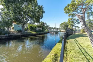 4812 Venetian Pl NE, Saint Petersburg, FL 33703 - Photo 34