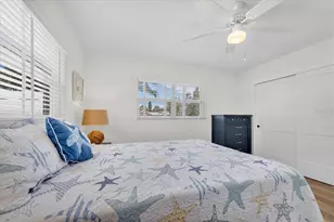 4812 Venetian Pl NE, Saint Petersburg, FL 33703 - Photo 14
