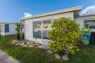 9905 Dahlia Street N, Pinellas Park, FL 33782 - Photo 36